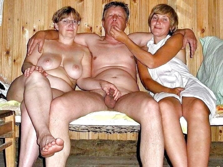 Naked Granny Swingers