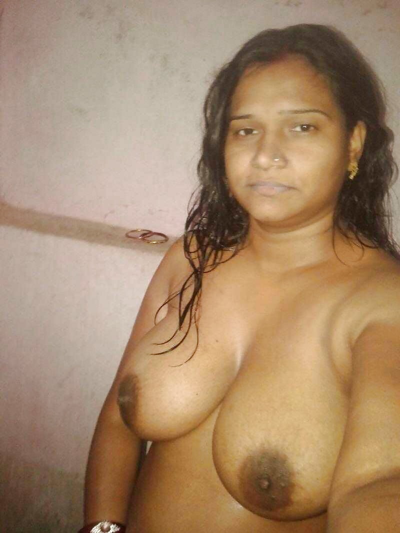 Hot aunty nude
