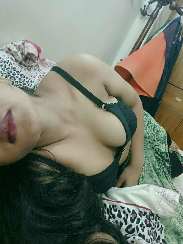 Bangla Desi GF Facebook Nude 48 Pics XHamster