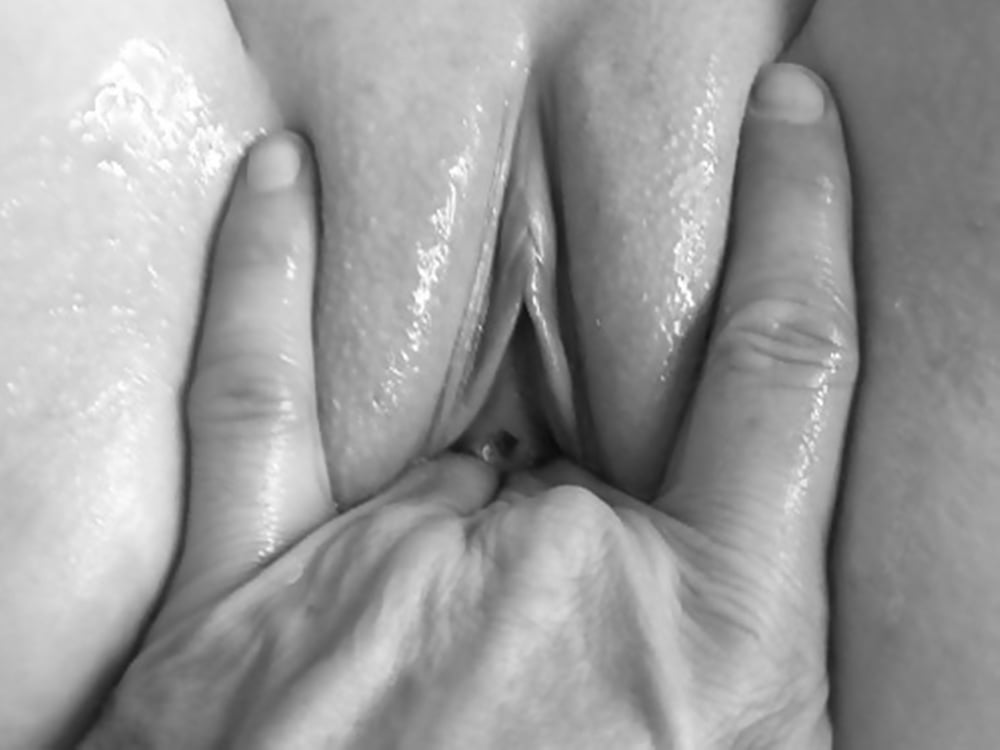 Ласки вагины пальцами фото