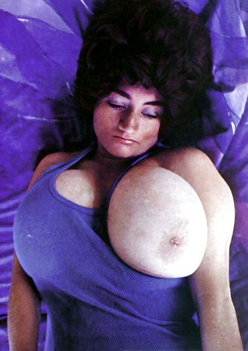 Xxx Big Tit Vintage Queens - Retro Big Boob Queen Busty Russell Pics XhamsterSexiezPix Web Porn