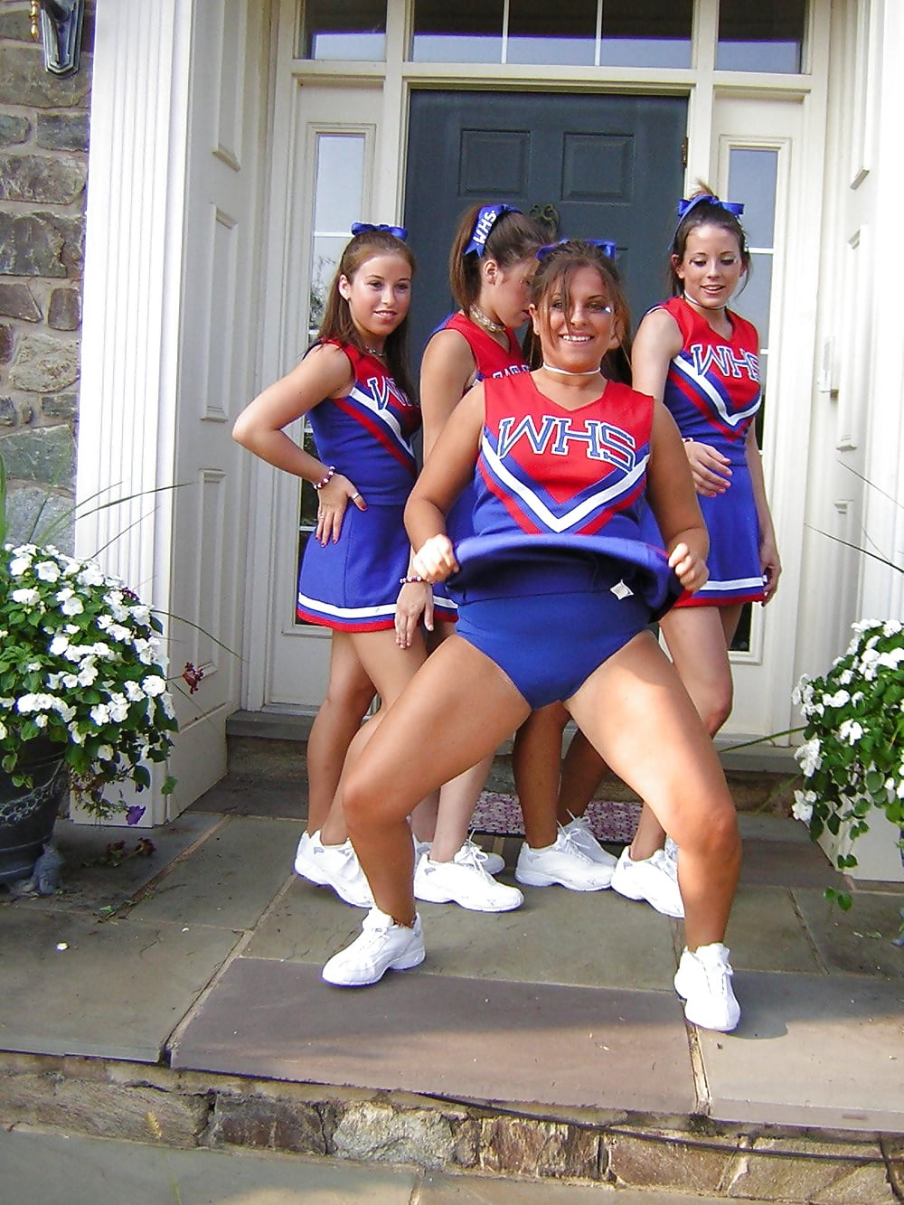 Hot College Cheerleaders Upskirt.