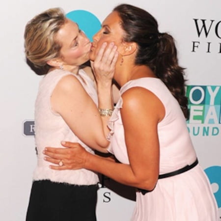 Mariska Hargitay And Ali Wentworth Bilder Xhamster