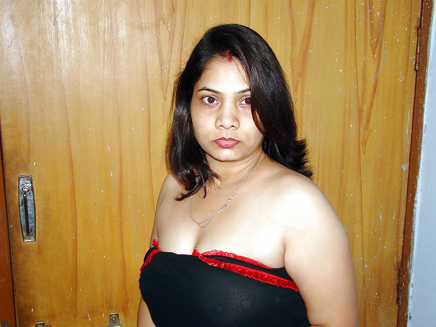 desi aunty porn pictures