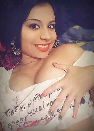 Beautiful & Horny teen # 17 porn pictures