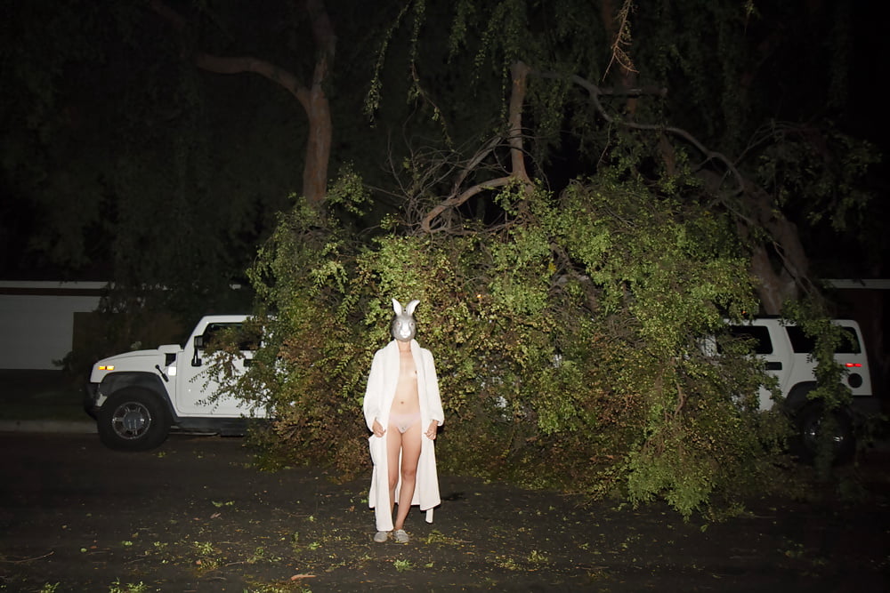 Asian Slut Momoko porn pictures