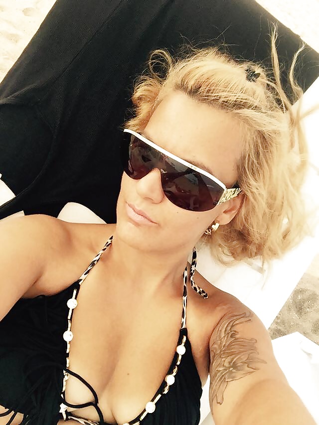 turkish amator - 4 porn pictures