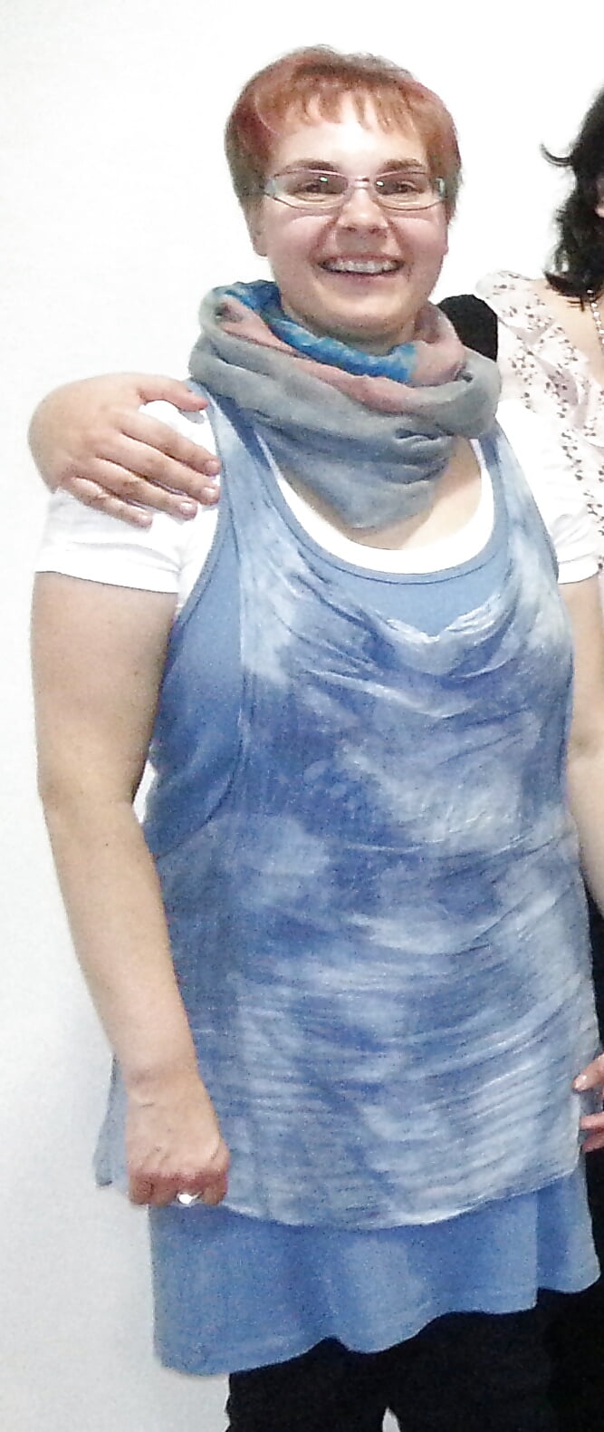 Anja schluckt alles porn pictures