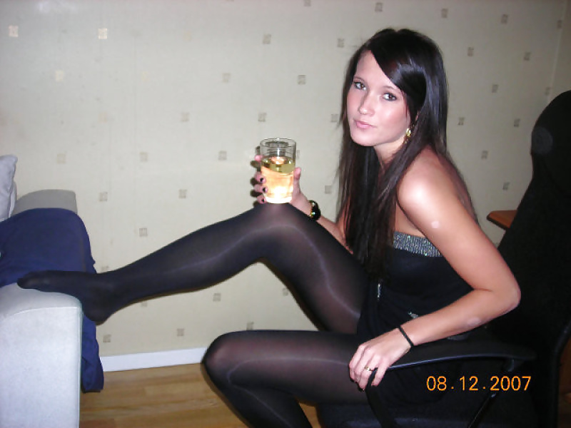 Stockings ,tights and high heels 51 porn pictures