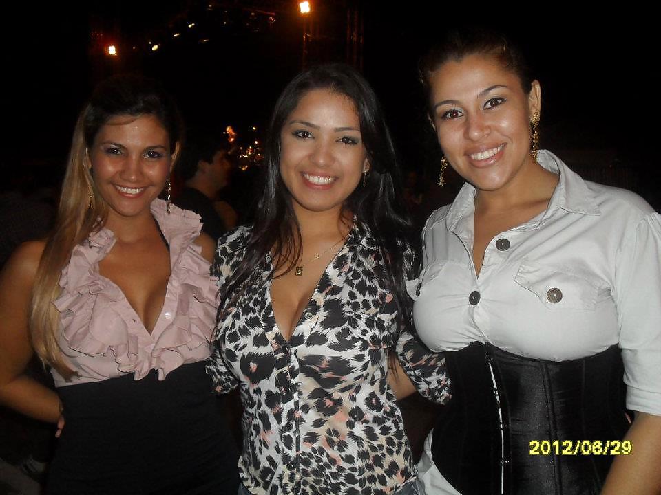 FACEBOOK CLAUDIA MARTINS porn pictures