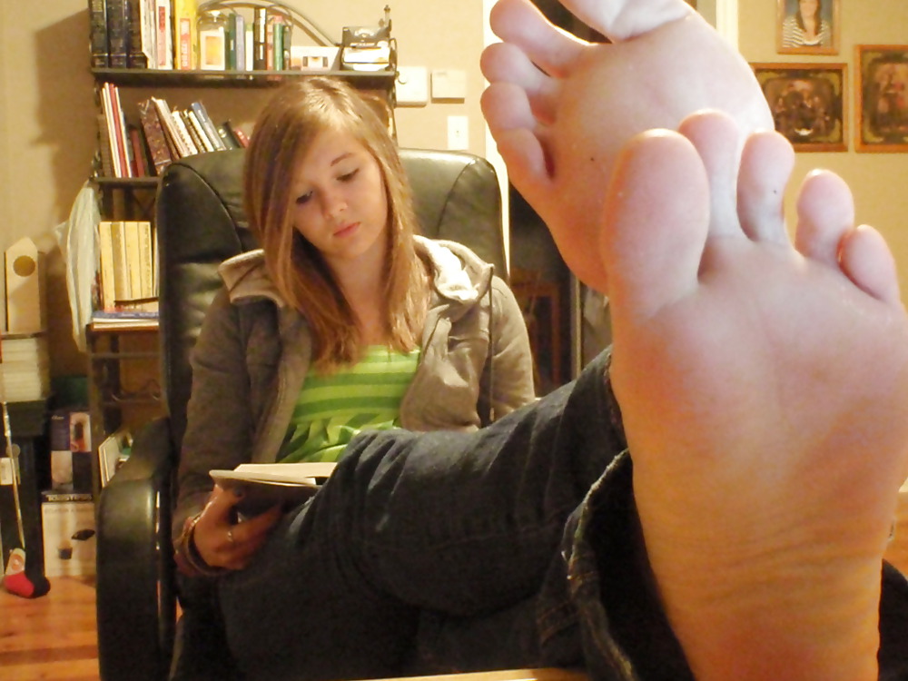 Awesome Amateur Teen Feet Part XII porn pictures