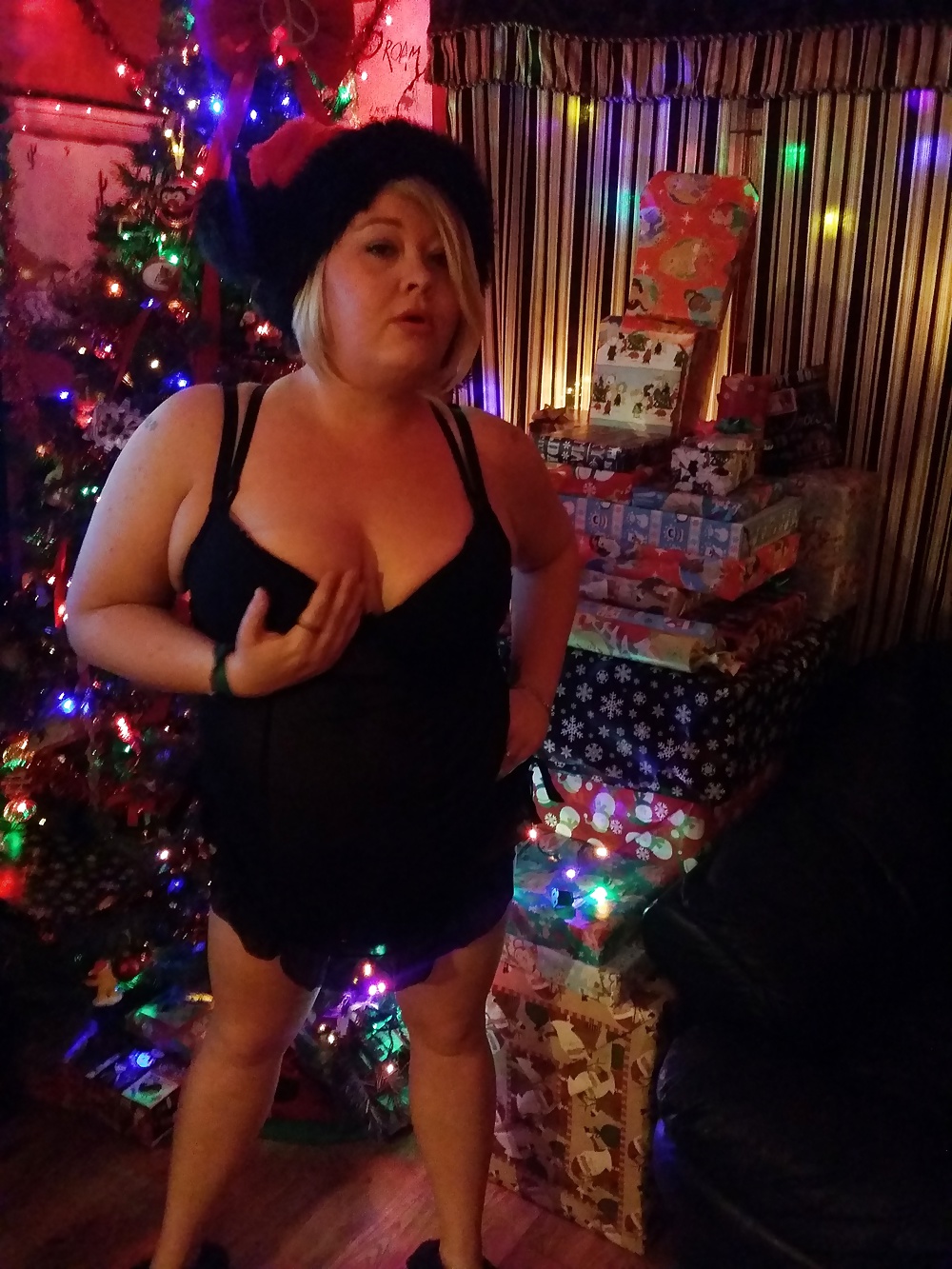 Merry Christmas porn pictures