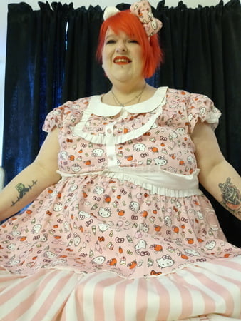 raven plays dress up         