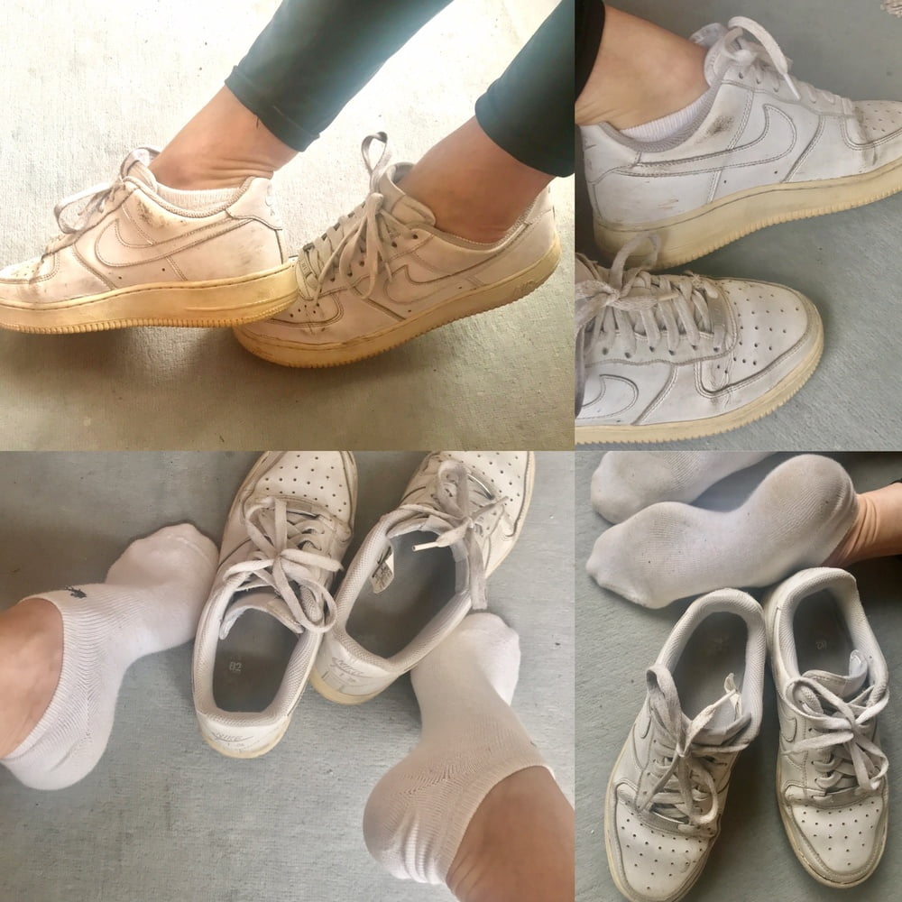 Sneakers & socks FOR SALE - 13 Pics 