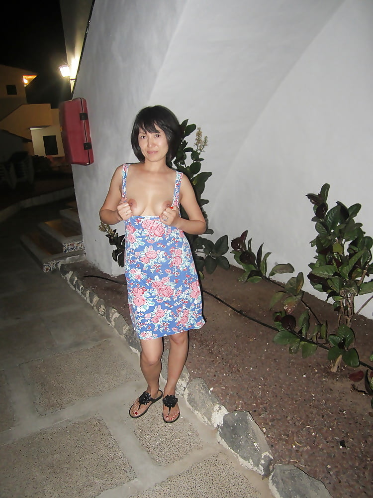 Really Beautiful Japanese Middle Aged Wife 83 Pics