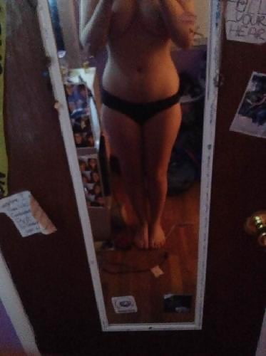 Teen selfie taker porn pictures