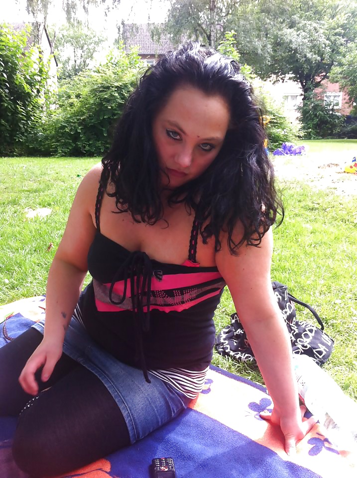 Some awesome cutie Friends! porn pictures