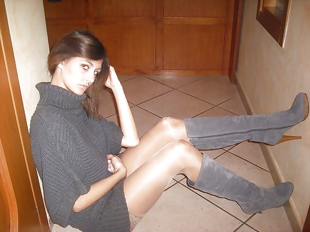 Ameture Teen Thighs - AMATEUR PANTYHOES - Cute amateur teen legs - 17 Pics ...