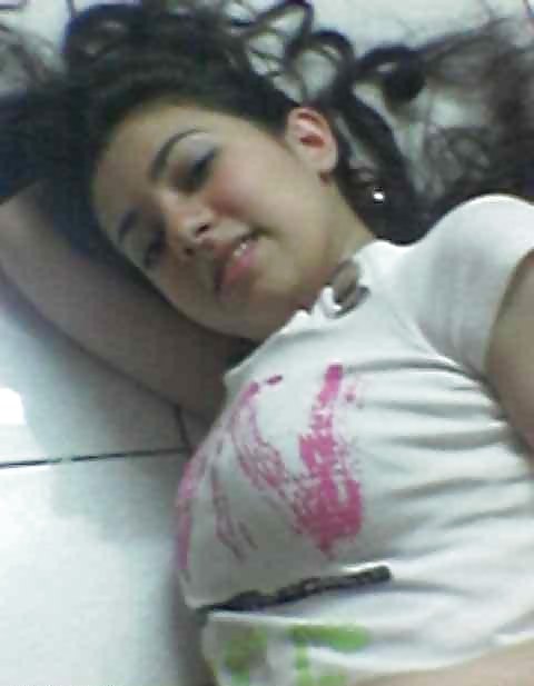 Arab Ex-Girlfriends 4 porn pictures