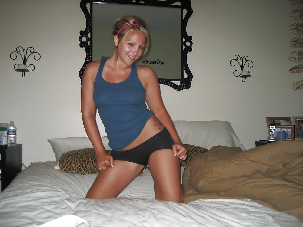 amateur blonde porn pictures