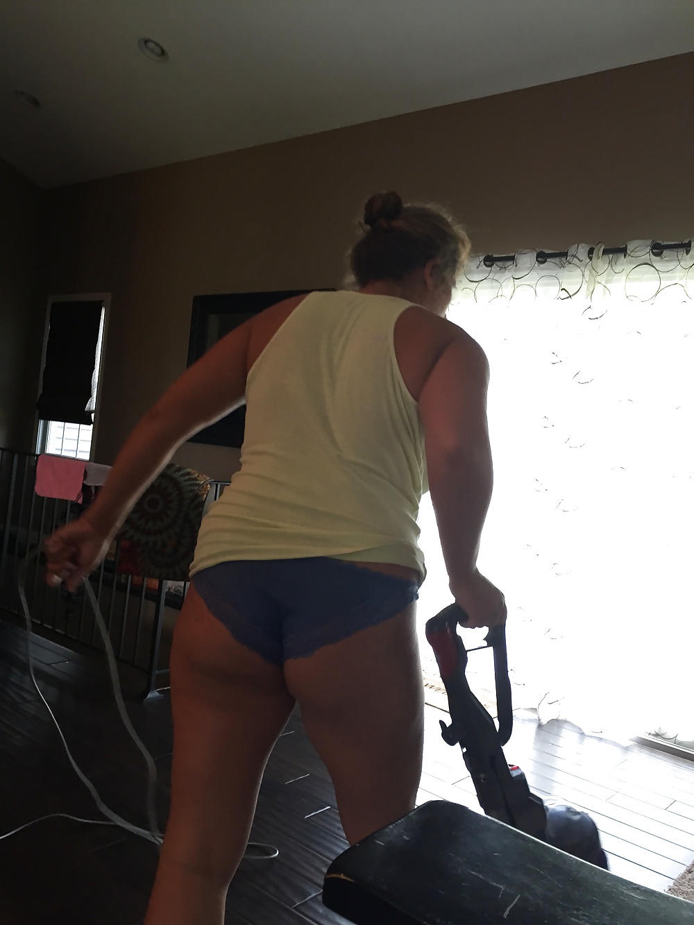 Wife cleaning porn pictures