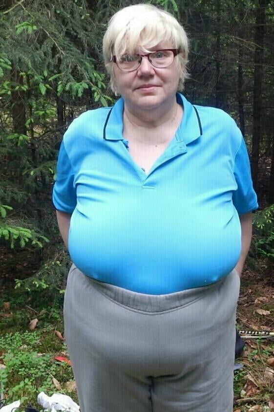 Granny big tits shirt Granny Big Boobs With Shirt Niche Top Mature