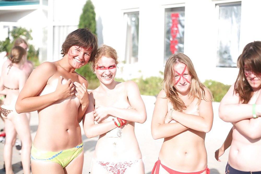 Group Flashing porn pictures