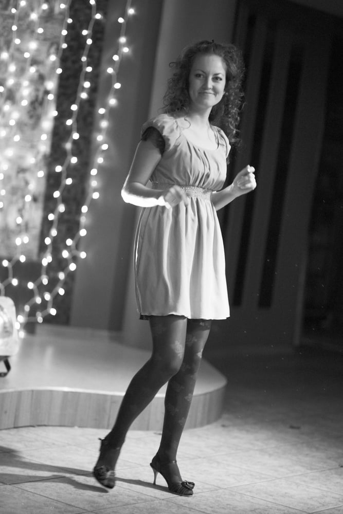 Pantyhose and Stockings in BW (Modern) - 32 Photos 