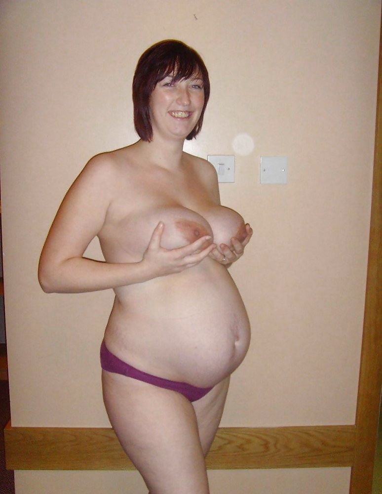 Pregnant & cute 28 porn pictures