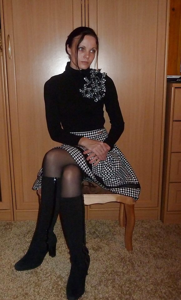 Real Amateur Russian Ladies in Nylons porn pictures