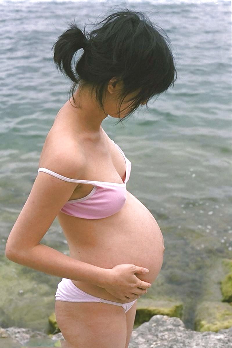 Pregnant Nude Asian