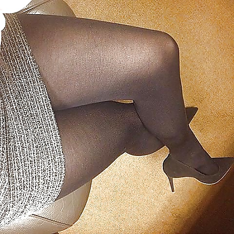SOME SEXY PICS GATHERED FROM HERE porn pictures