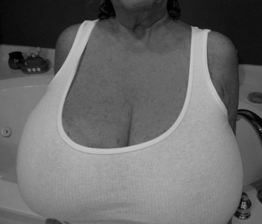 Mature Breast Pics