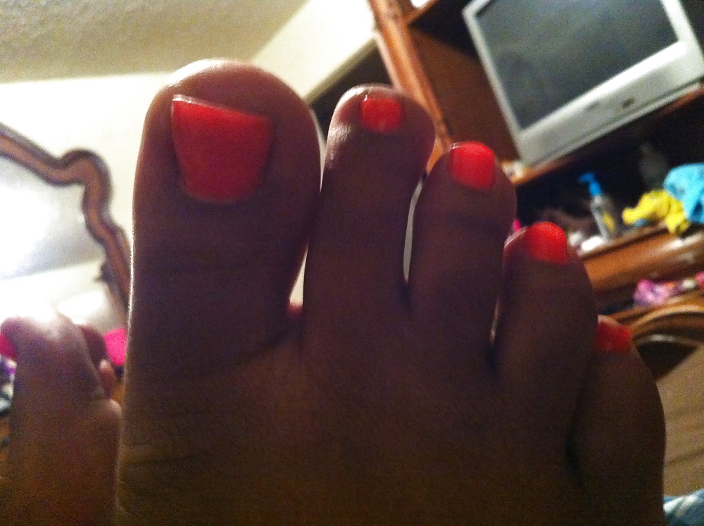 Pics of Raven's Toes and Feet porn pictures