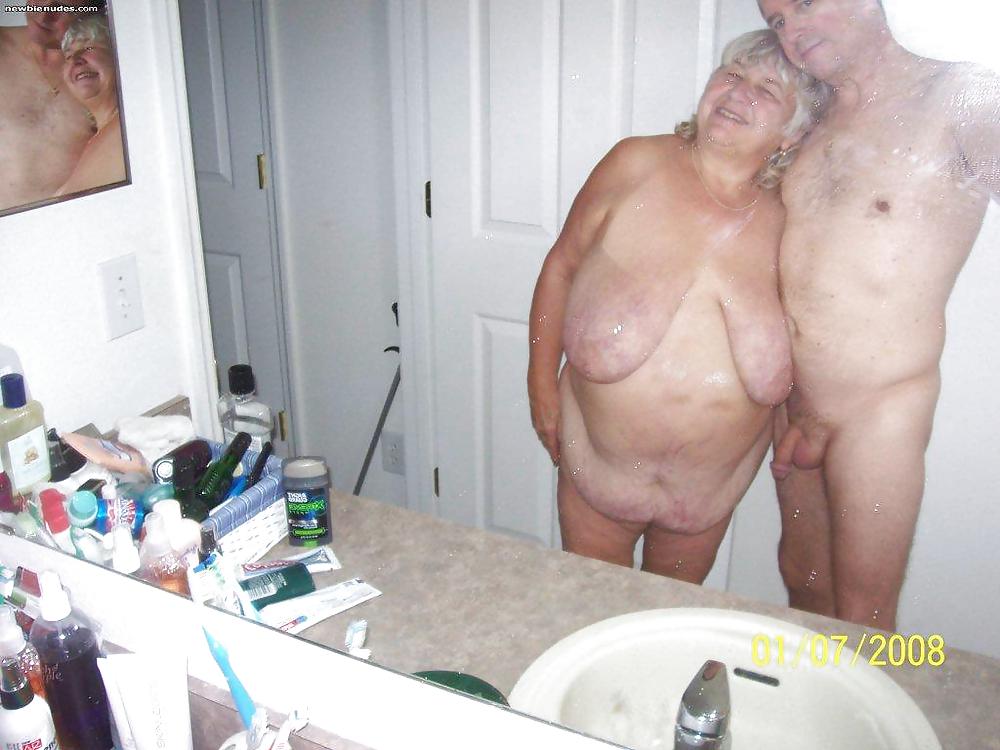 old granny pigs porn pictures