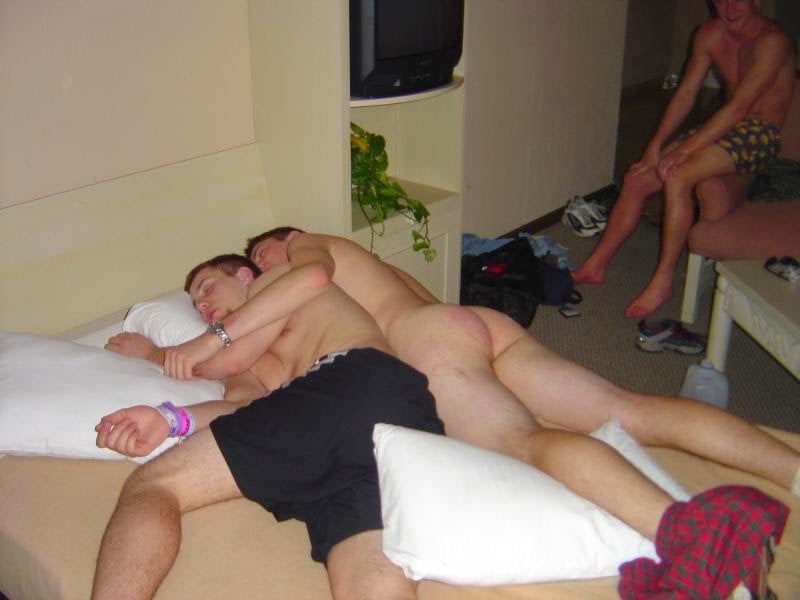 Nude Men Sleeping Guys Naked 320 Pics 5 Xhamster