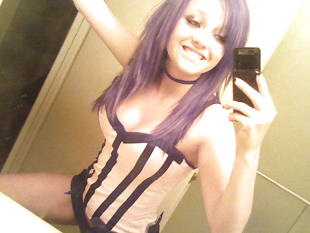 cute uk teen petite purple hair porn pictures