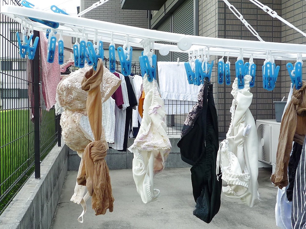 122 Laundry Hiroi porn pictures