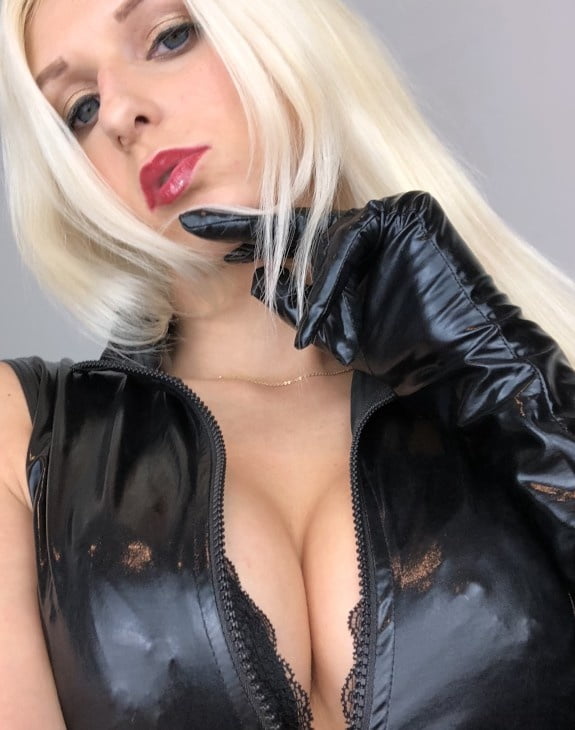 575px x 730px - See and Save As some sexy latex pvc porn pict - 4crot.com