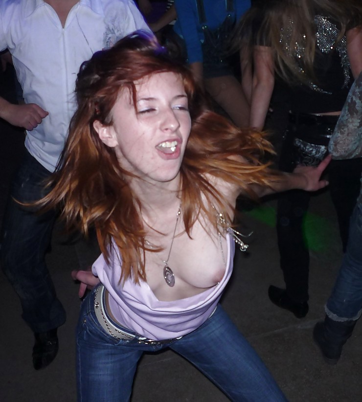 Voyeur  teens porn pictures
