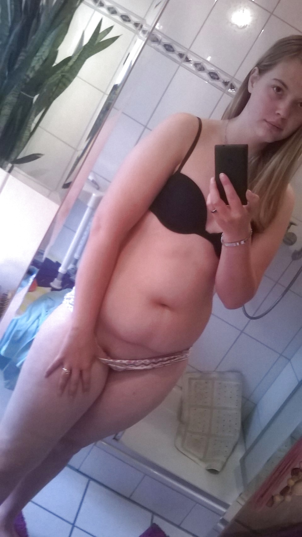 Sweet Anna porn pictures