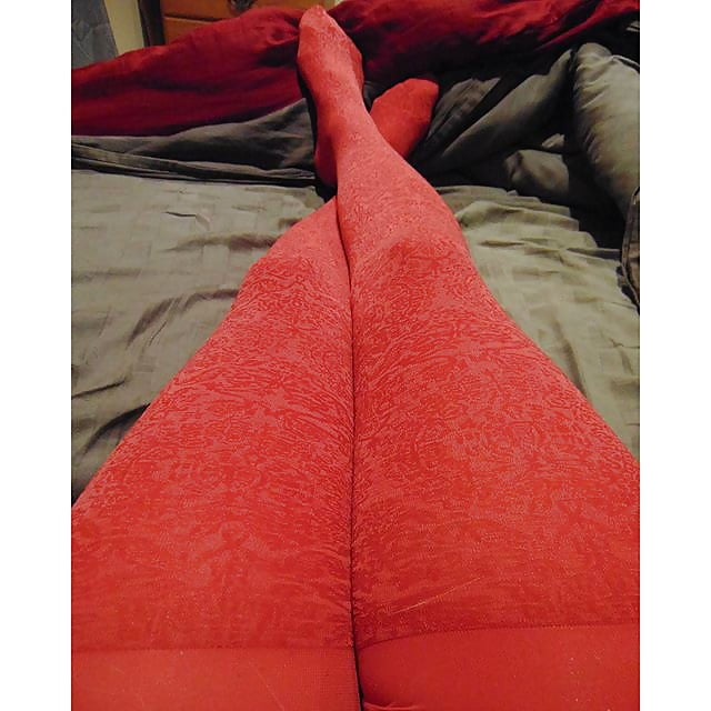 Lauren in pantyhose 3 porn pictures