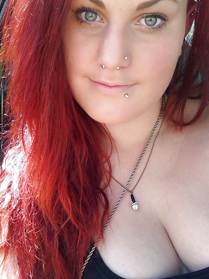 Nice (non nude) girls 183 porn pictures