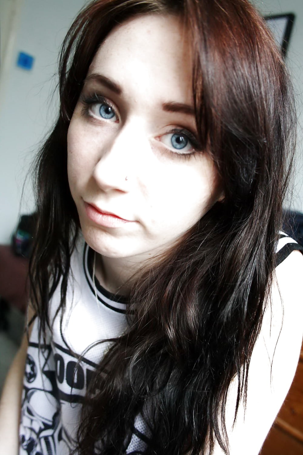 Photoboob Emo Snapchat Slut porn pictures