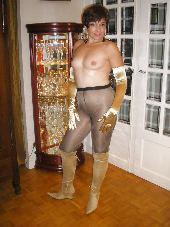 Milf 683 porn pictures