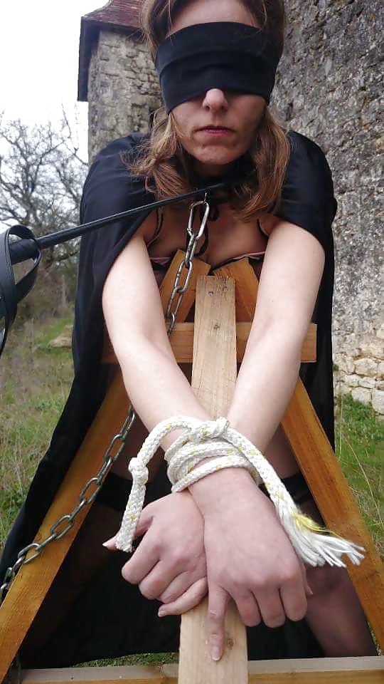 Chateaux de Sade porn pictures