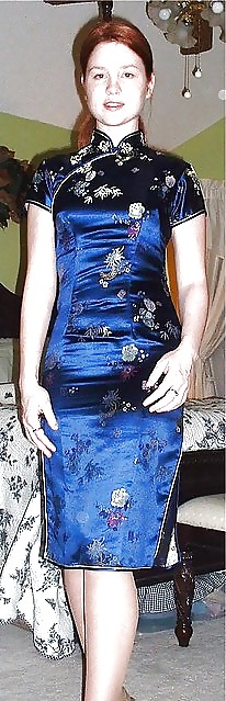 Single Western girl in Satin Cheongsam porn pictures