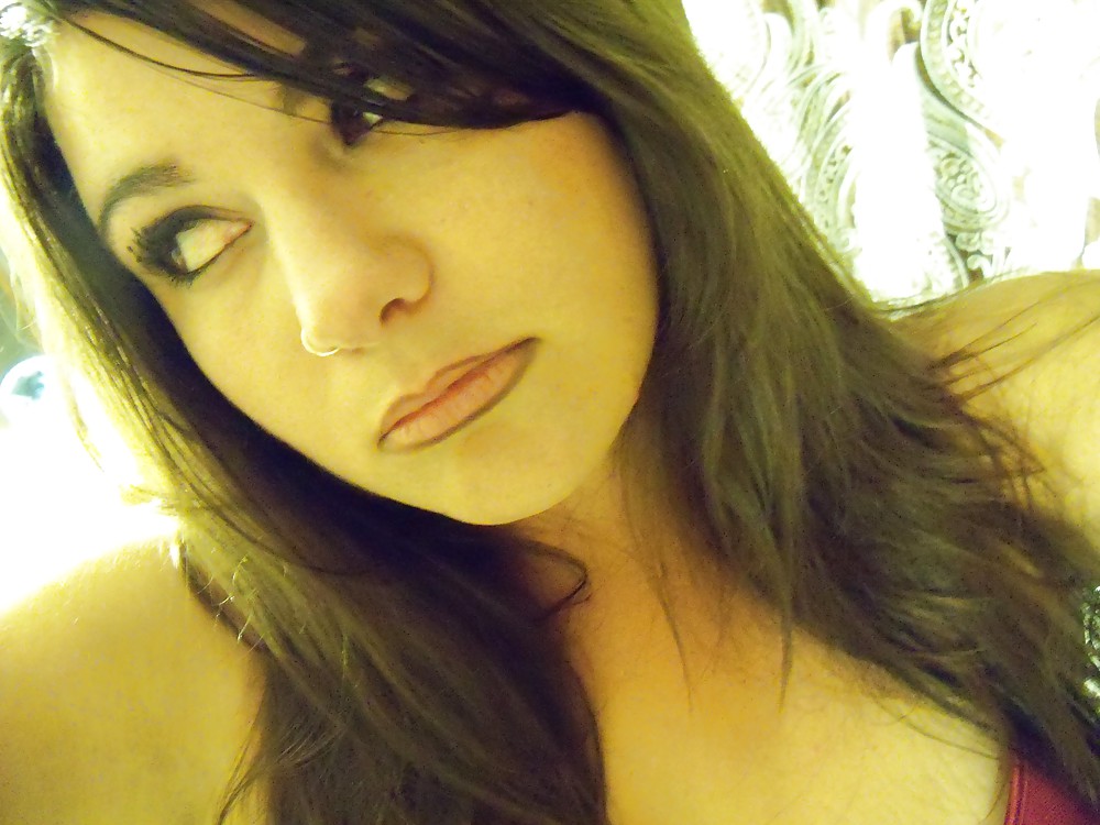 SmutDates,com Username  'wtfleesha' porn pictures