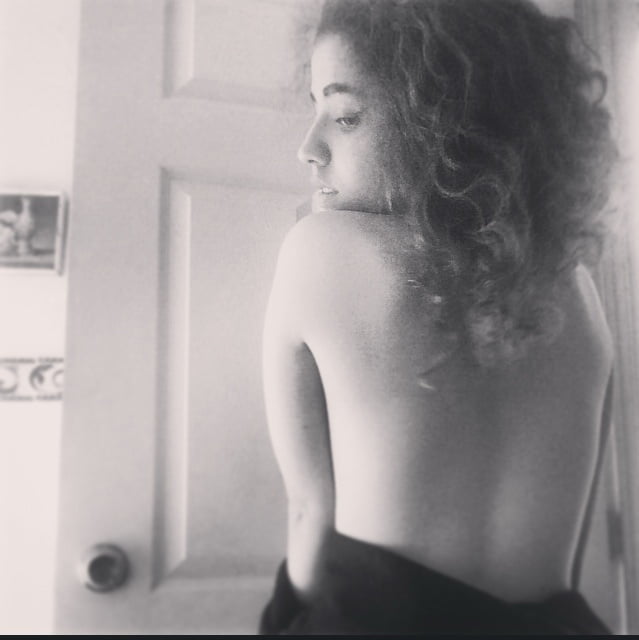 March 2019 Latina Teen Selfies porn pictures