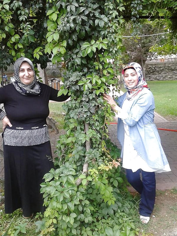 Turkish Hijab Sexy Booby porn pictures